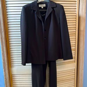 Larry Levine dark brown pants suit ( pants and jacket)